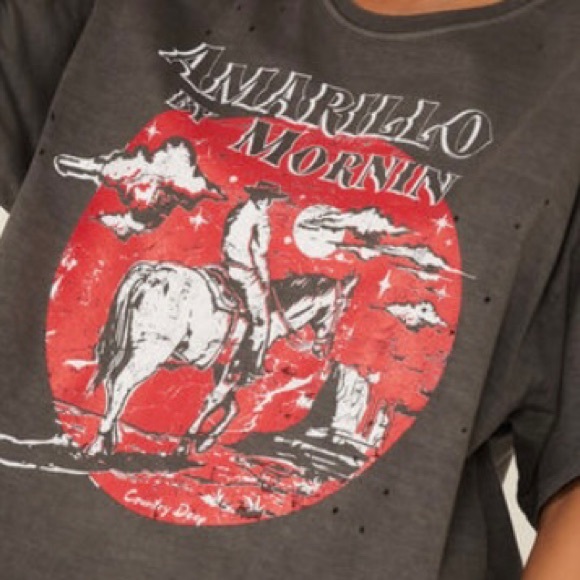 GRAPHIC TEE - brand new distressed western graphic tee - Picture 7 of 7